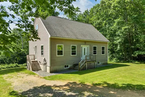 40 Skelley Manor Rd, Gilmanton, NH 03237