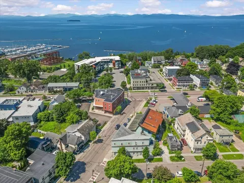 24-28 North St, Burlington, VT 05401