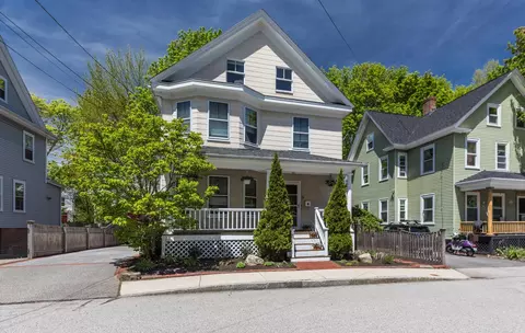 39 Chauncey St, Portsmouth, NH 03801