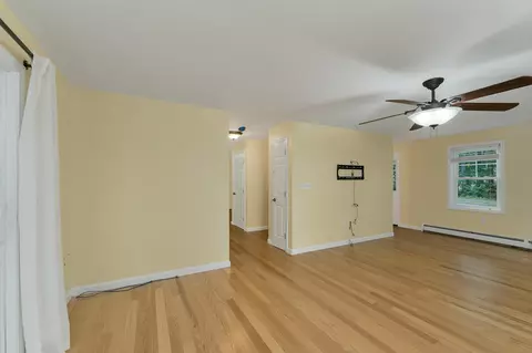Living - 56 Second St, Concord, NH 03301 photo 6 of 8