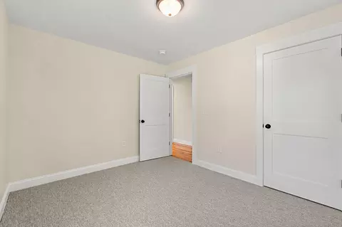 Bedroom - 15 Bartlett St, Epping, NH 03042 photo 4 of 6