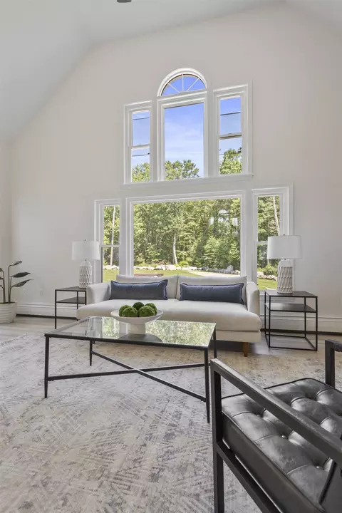 Living - 21 Bear Path, Hampton, NH 03842 photo 8 of 12