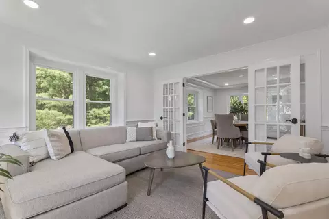 Living - 21 Bear Path, Hampton, NH 03842 photo 1 of 12