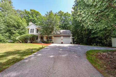 127 Broad Cove Dr, Concord, NH 03303