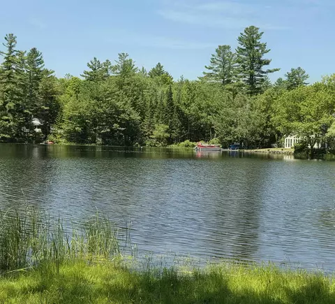 52 Lewin Rd, Enfield, NH 03748