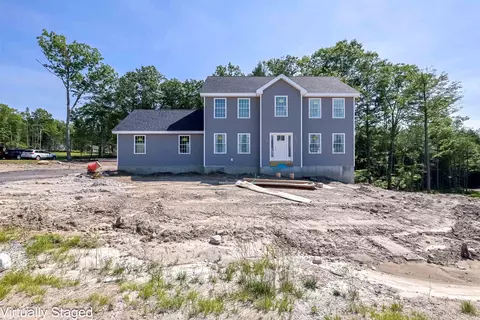8 Blaisdell Ct, Raymond, NH 03077