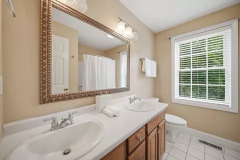 Bath - 9 Hawk Dr, Salem, NH 03079 photo 1 of 2