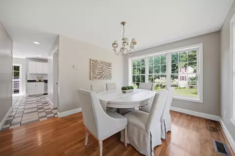Dining - 9 Hawk Dr, Salem, NH 03079 photo 3 of 4