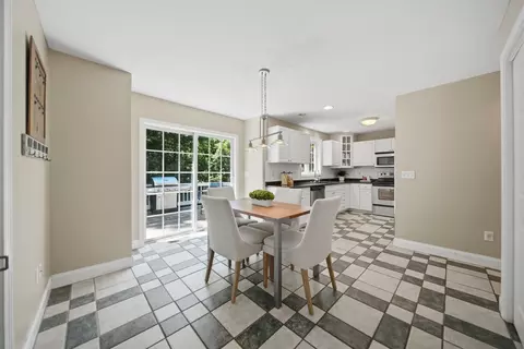 Dining - 9 Hawk Dr, Salem, NH 03079 photo 1 of 4