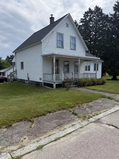 18 Olive St, Milford, NH 03055