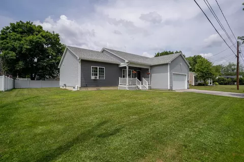 5 Nola Ave, Rochester, NH 03867