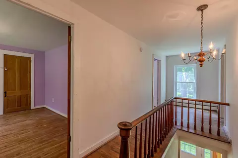 Entry Way - 253 Perkins Rd, Rupert, VT 05776 photo 3 of 5