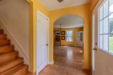 Entry Way - 253 Perkins Rd, Rupert, VT 05776 photo 1 of 5