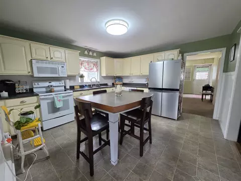 35 Water St, Epping, NH 03042 photo 5