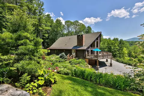 415 Crown Point Rd, Shrewsbury, VT 05738