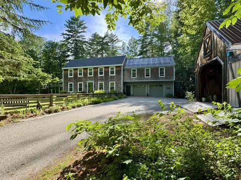 1342 Stark Rd, Conway, NH 03818