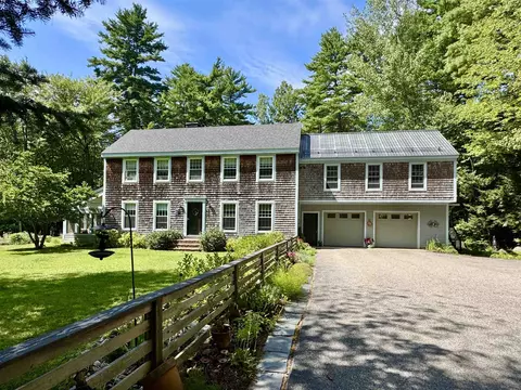 1342 Stark Rd, Conway, NH 03813