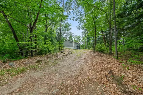 140 Alpstrausse, Intervale, NH 03845 photo 6