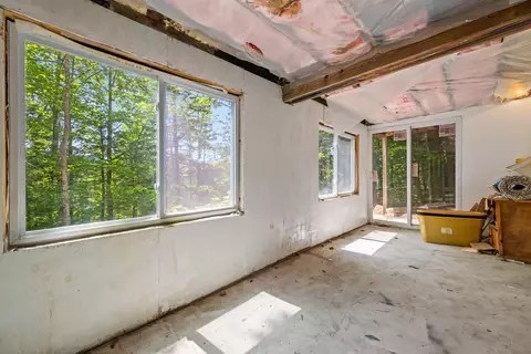 140 Alpstrausse, Intervale, NH 03845 photo 23