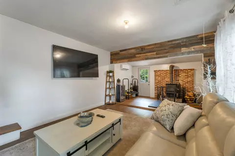 Living - 180 E Main St, Hampstead, NH 03826 photo 2 of 3