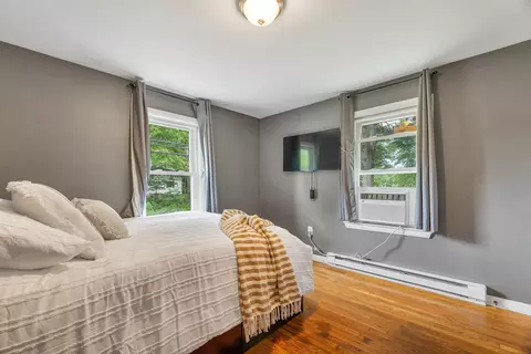 Bedroom - 180 E Main St, Hampstead, NH 03826 photo 3 of 6