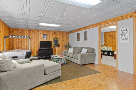 Living - 261 Song Bird Dr, Canaan, VT 05903 photo 7 of 8