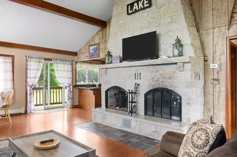 Living - 261 Song Bird Dr, Canaan, VT 05903 photo 5 of 8