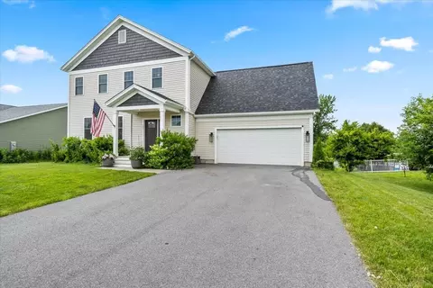 101 Horseshoe Cir, Milton, VT 05468