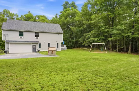 Exterior - 17 Tonga Dr, Bow, NH 03304 photo 10 of 13