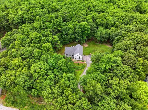 View/Area - 17 Tonga Dr, Bow, NH 03304 photo 1 of 3