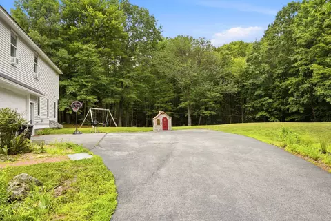 Exterior - 17 Tonga Dr, Bow, NH 03304 photo 9 of 13