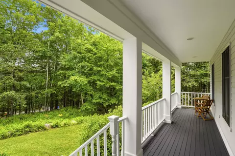 Exterior - 17 Tonga Dr, Bow, NH 03304 photo 2 of 13