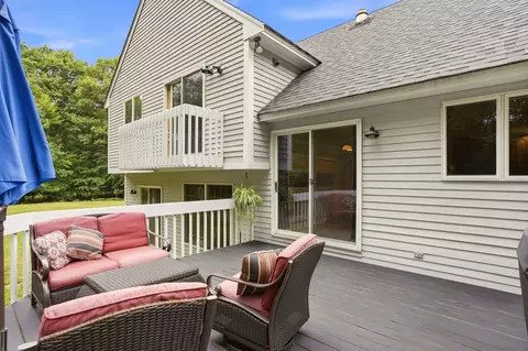 Exterior - 17 Tonga Dr, Bow, NH 03304 photo 4 of 13