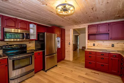 Kitchen - 60 Brookside Ave, Albany, NH 03818 photo 3 of 3