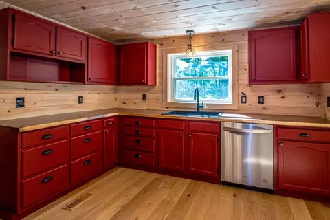 Kitchen - 60 Brookside Ave, Albany, NH 03818 photo 2 of 3
