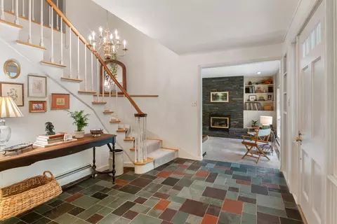 Entry Way - 49 Shady Ln, Williston, VT 05495 photo 2 of 3