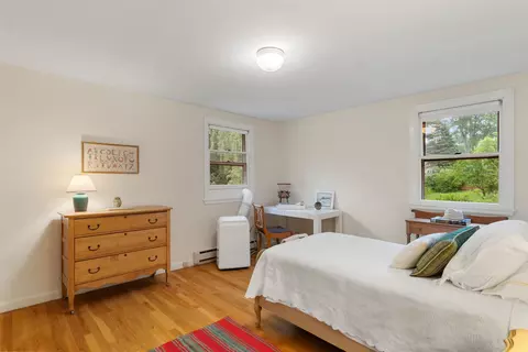 Bedroom - 49 Shady Ln, Williston, VT 05495 photo 6 of 7