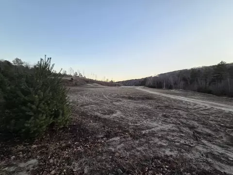672 Bog Rd # -7, Enfield, NH 03748