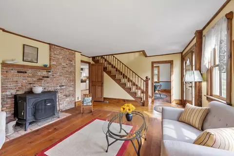 Living - 88 Post Rd, North Hampton, NH 03862 photo 1 of 1