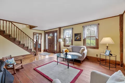 Entry Way - 88 Post Rd, North Hampton, NH 03862 photo 1 of 6