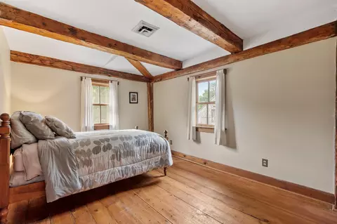 Bedroom - 88 Post Rd, North Hampton, NH 03862 photo 2 of 7