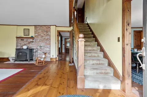 Entry Way - 88 Post Rd, North Hampton, NH 03862 photo 6 of 6