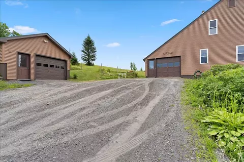1297 Tower Rd, Williamstown, VT 05679