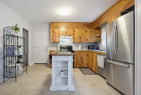Kitchen - 96 Saint Laurent St, Epping, NH 03042 photo 1 of 4