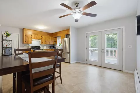 Entry Way - 96 Saint Laurent St, Epping, NH 03042 photo 1 of 2