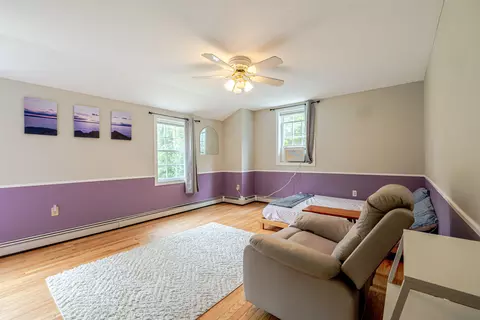 Bedroom - 39 Lantern Ln, Hooksett, NH 03106 photo 6 of 9