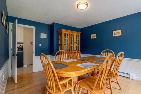 Dining - 39 Lantern Ln, Hooksett, NH 03106 photo 2 of 5