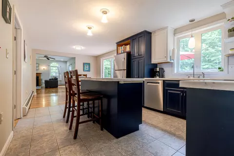Kitchen - 39 Lantern Ln, Hooksett, NH 03106 photo 1 of 4