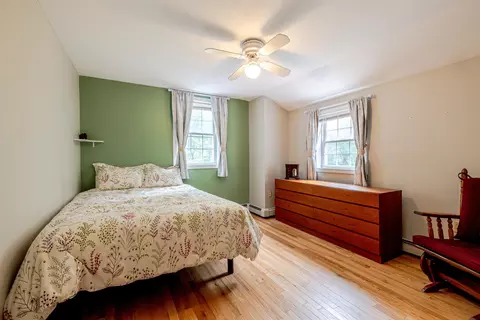 Bedroom - 39 Lantern Ln, Hooksett, NH 03106 photo 7 of 9