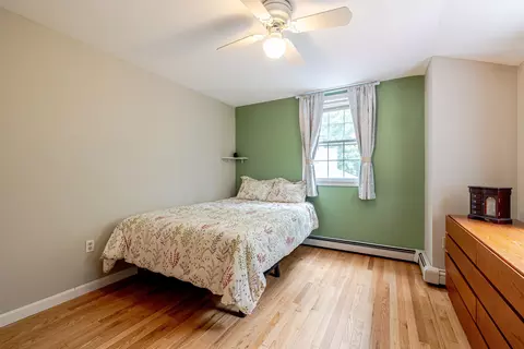 Bedroom - 39 Lantern Ln, Hooksett, NH 03106 photo 8 of 9